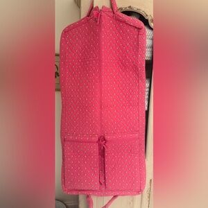 NWOT Vera Bradley Chic Pink Quilted Garment Bag